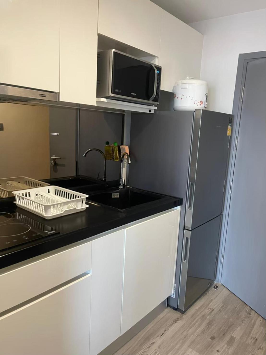 D2 Residences Huahin 华欣市中心近海滩近商场酒店式公寓可加床有连通房型 Pokoj fotografie